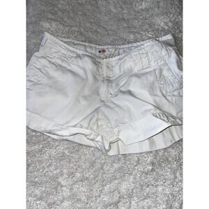Outlooks Juniors Sz. 5 white Pocket Shorts. Cute, ** Nt. Desc**